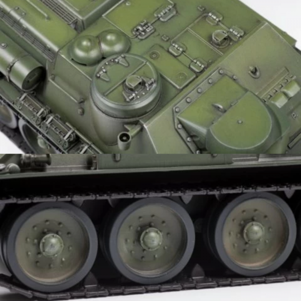 Сборная модель "Советский истребитель танков СУ-100"